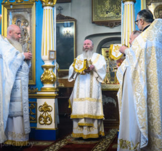 Епископ Павел возглавил Литургию в соборе Святой праведной Анны города Столбцы