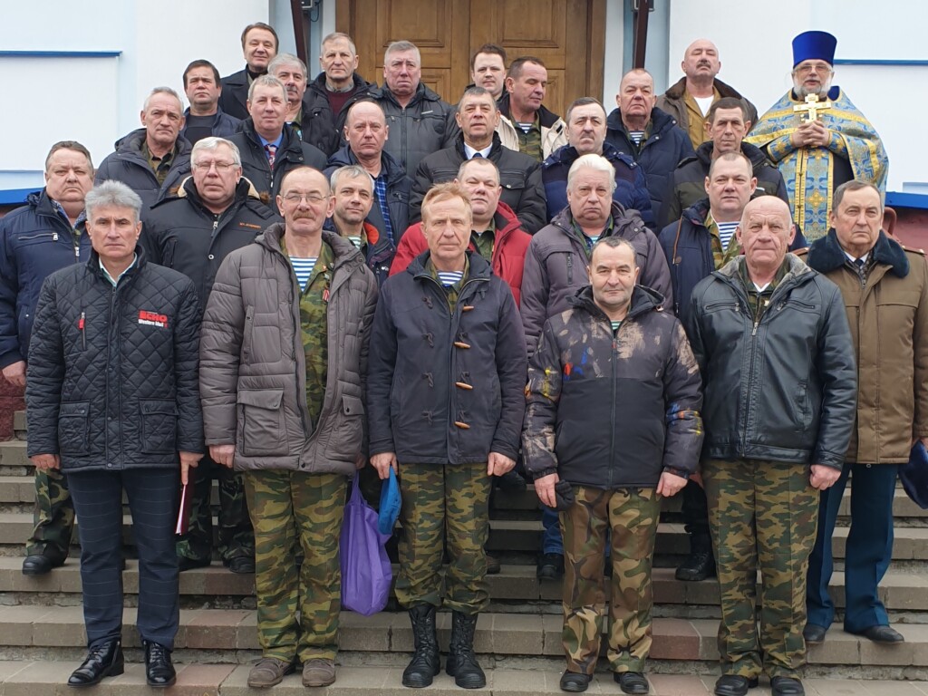 В Столбцах вспоминают погибших на войне в Афганистане земляков