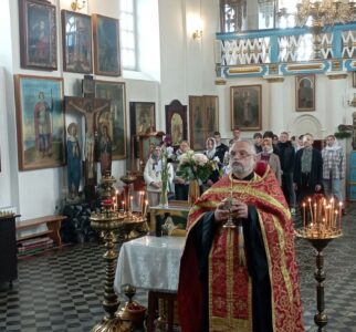 Молебное пение перед экзаменами для выпускников 9-х и 11-х классов
