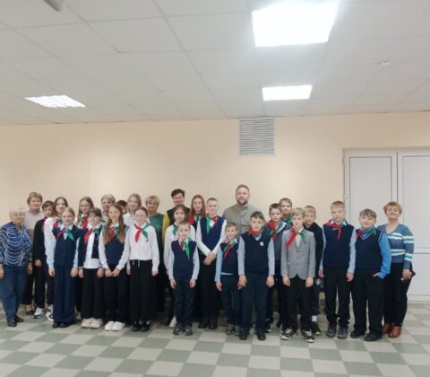 Иерей Сергий Довыденко провёл встречу со школьниками