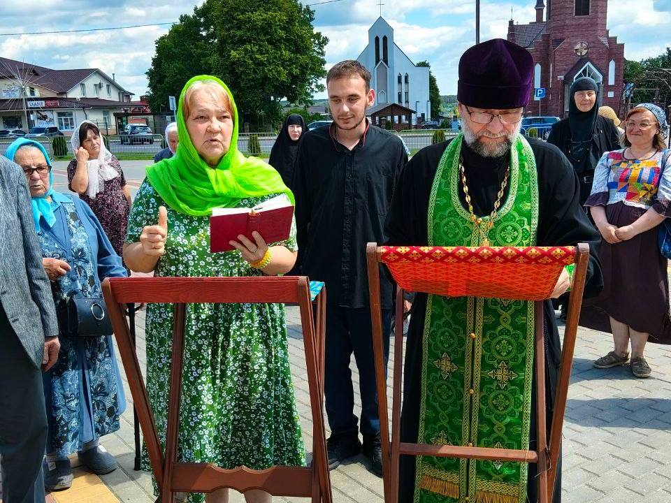 В Столбцах проходит благотворительная православная выставка-ярмарка «Кладезь»