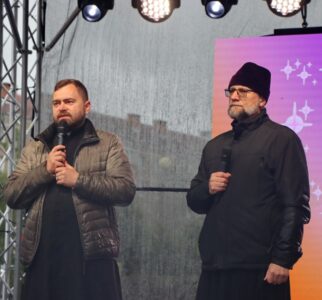Протоиерей Александр Мартинчик поздравил выпускников Столбцовщины